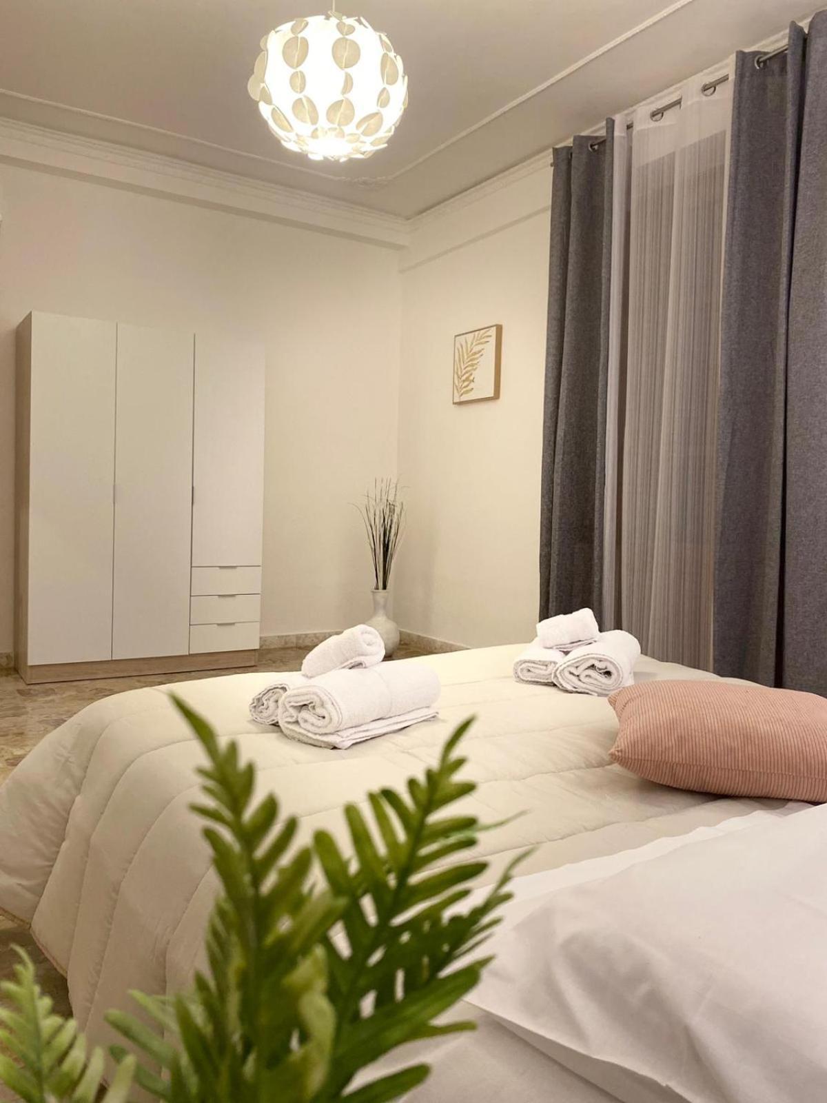 Maresia Apartment Altavilla Milicia Exteriör bild